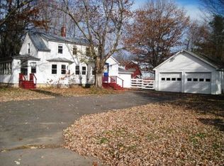 201 Oxbow Rd, Palmyra, ME 04965