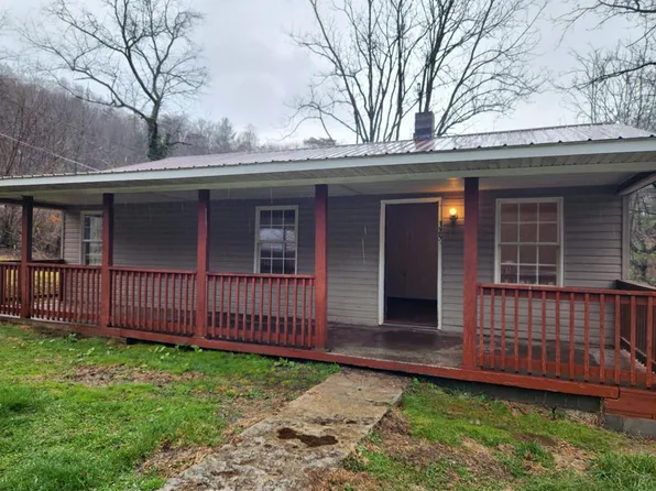 325 Lick Skillet Rd, Saltville, VA 24370