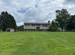 1145 Highland Dr, Mechanicsburg, PA 17055