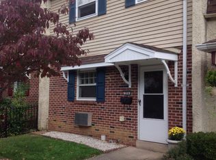 204 S 5th St, Easton, PA 18042