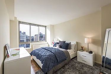 Rented by Chelsea Tower