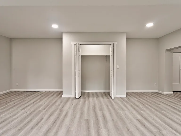 3900 Edwards Rd #4 — Photo 9