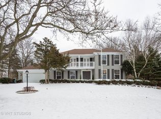 235 Surrey Ln, Barrington, IL 60010