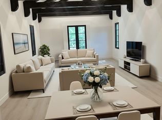 163 N Arnaz Dr APT 4, Beverly Hills, CA 90211