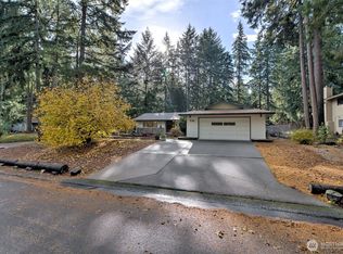 7111 41st Avenue SE, Lacey, WA 98503