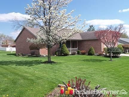 1st image of 1237 Holly Hill Dr