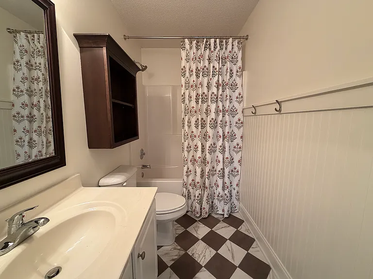 3892 Plymouth Rock Dr — Photo 18