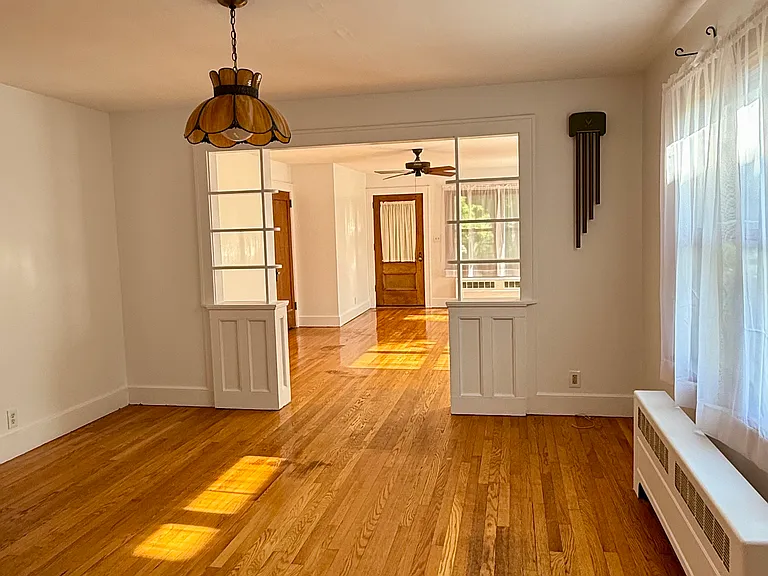 232 Riverside Dr — Photo 12