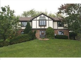 10006 Parkland Dr, Wexford, PA 15090