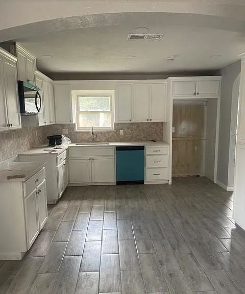 17078 Gleneagle Dr S — Photo 3