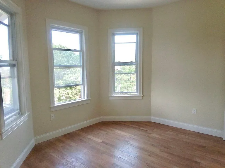 39 Millmont St — Photo 4