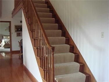 4th image of 208 Country Dr