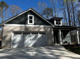 2546 Lakeside Dr, Villa Rica, GA 30180