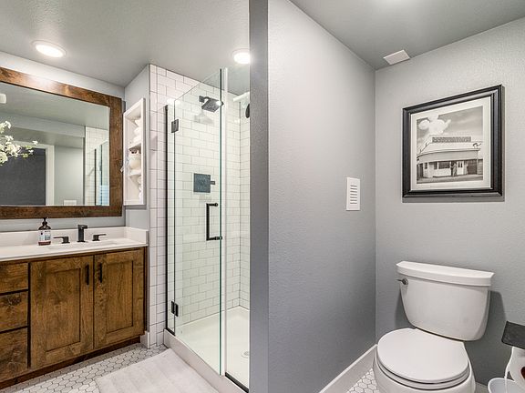 2nd image of 20818 Willowbend Ln
