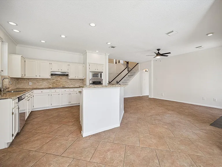 12831 Dove Point Ln — Photo 20