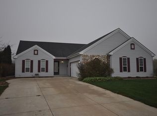 7210 Susan Dr, West Bend, WI 53090