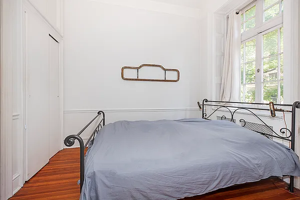 Rented by Elika Associates II, LLC | media 16