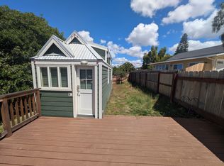 2433 Bella Vista Dr #B, Vista, CA 92084