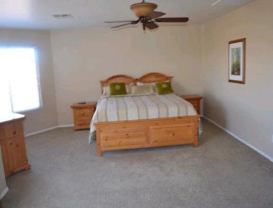 4th image of 1180 E Daisy Way