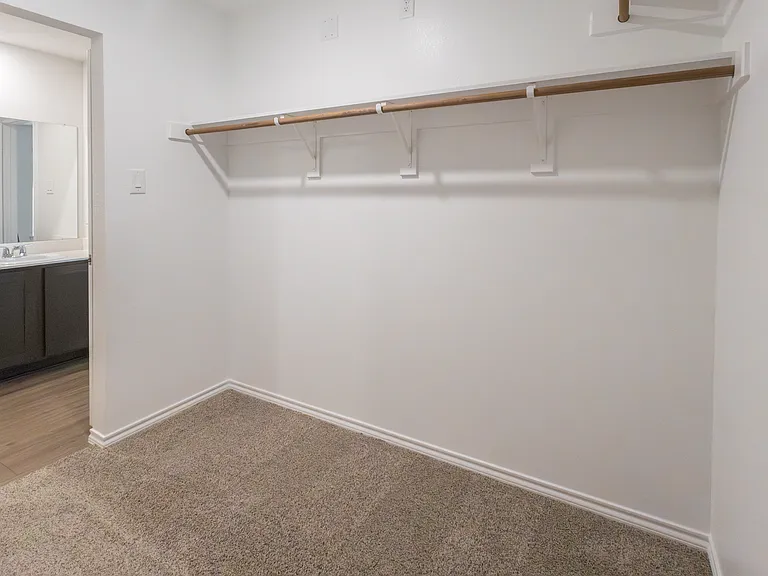 3006 Serenity Ln — Photo 22