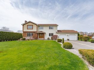 114 Deer Run Rd, West Springfield, MA 01089