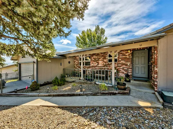 987 Bollen Cir, Gardnerville, NV 89460