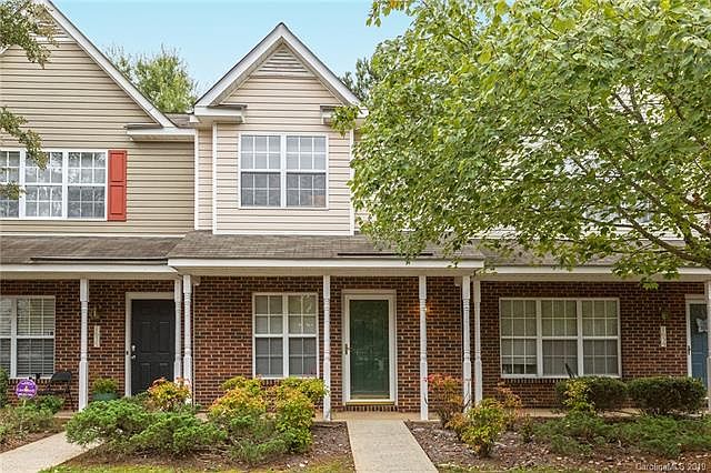 1st image of 7637 Petrea Ln