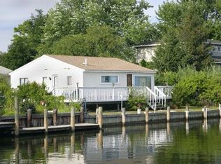 719 Chesapeake Dr, Forked River, NJ 08731