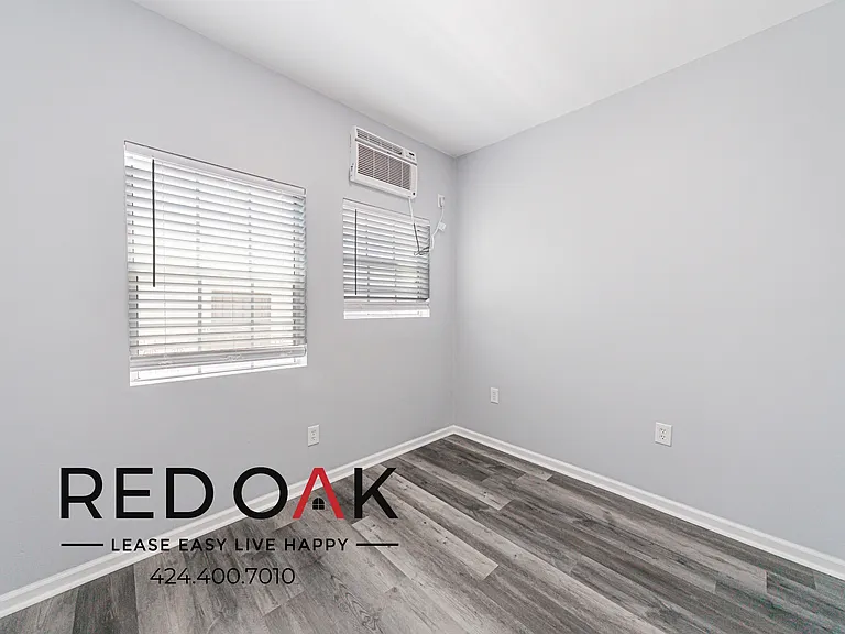 1032-1036 S Normandie Ave #1032-202 — Photo 6