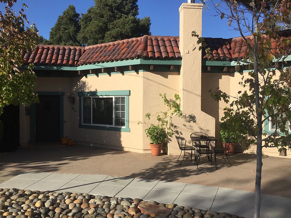 1st image of 856 Edgehill Dr #A