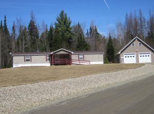 23 Town Line Rd, Stratford, NH 03590