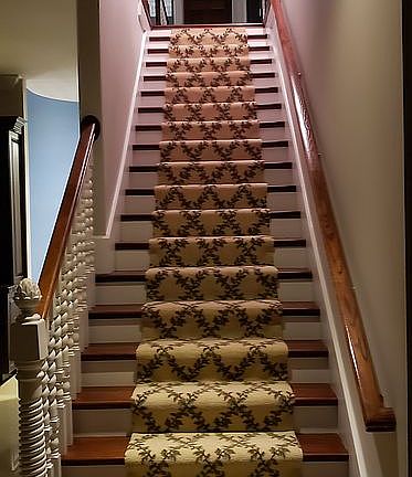 2 sets of stairs going up