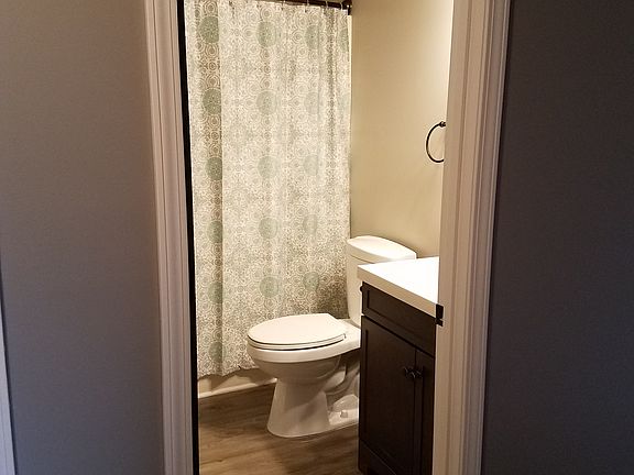 4th image of 6066 Glacier Dr