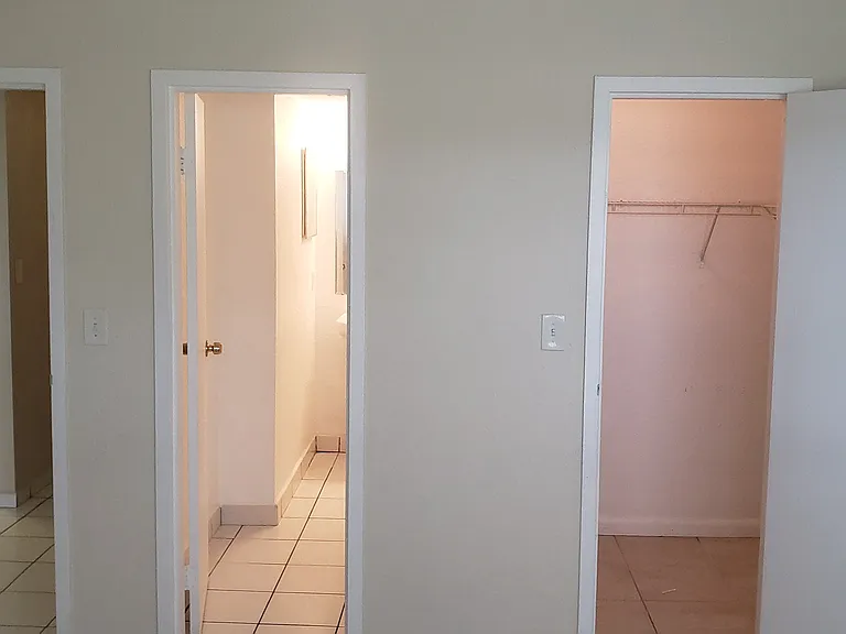 5100 SW 41st St #319 — Photo 18