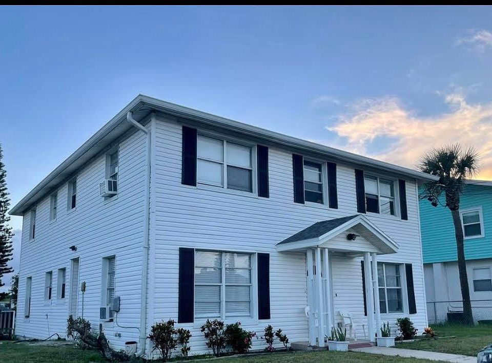 1st image of 2042 Schulte Ave Unit 3