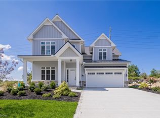 585 Magnolia Ct, Mayfield Village, OH 44143