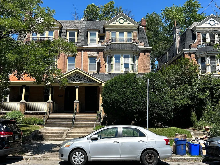 4605 Springfield Ave #1R — Photo 30