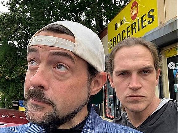 4 blocks from Quick Stop