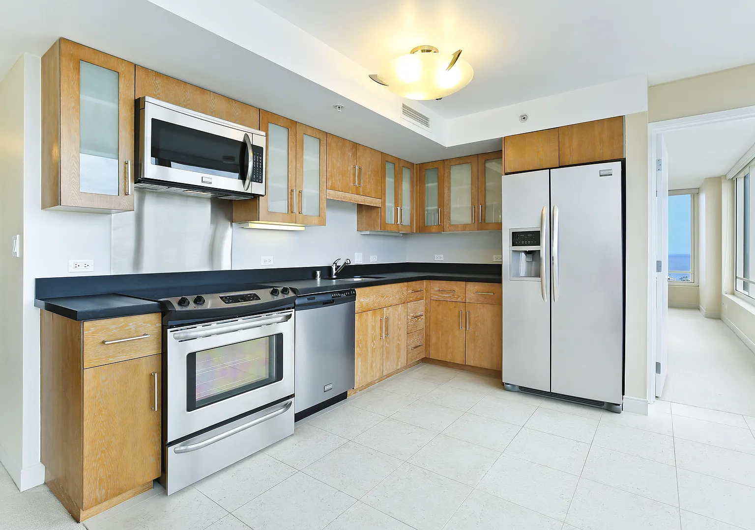 1009 Kapiolani Blvd — Photo 2