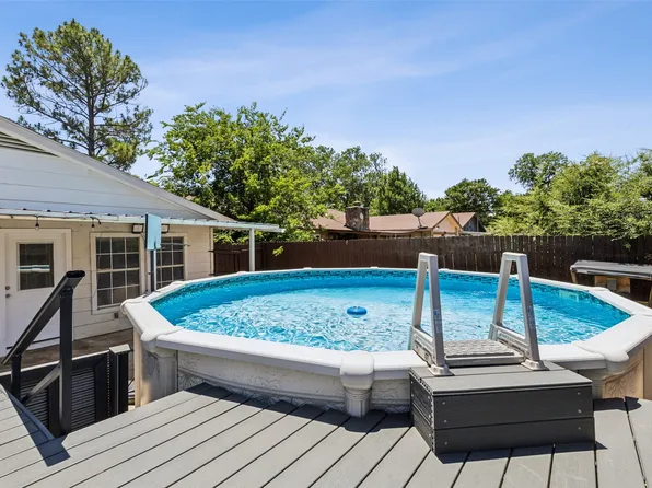 3303 Kensington Dr, Mesquite, TX 75150