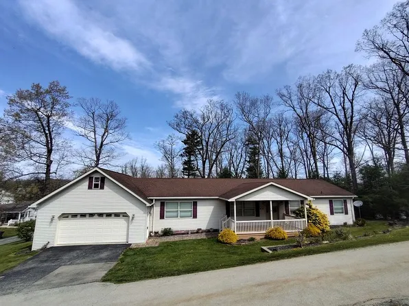 112 Duncan Drive, Somerset, PA 15501
