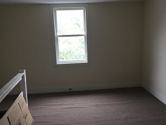 2nd image of 577 E Market St