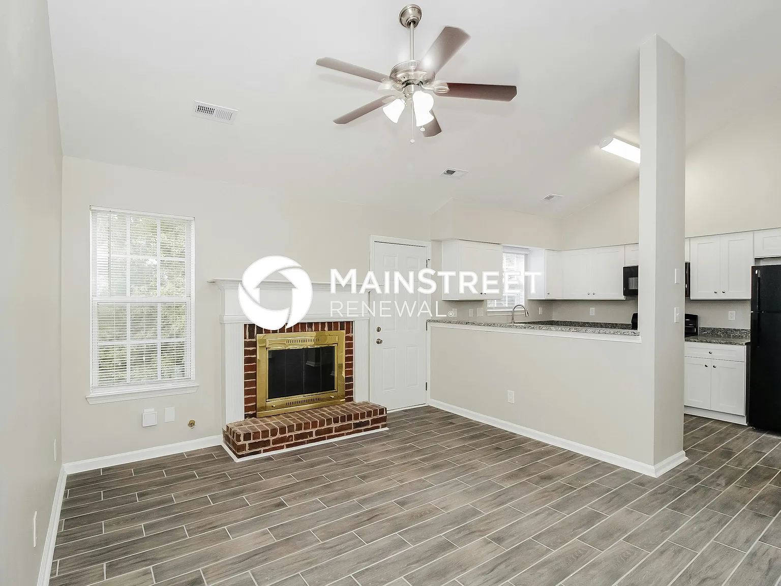 7596 Briar Crest Ct — Photo 2
