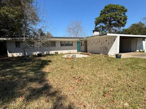 14 Birch Ave, Shalimar, FL 32579