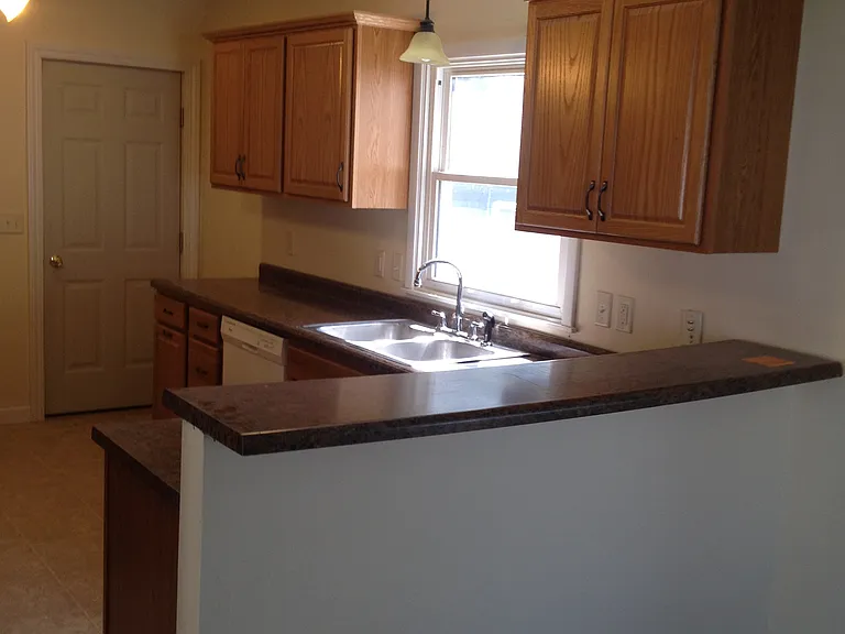 1115 N Mason St — Photo 2