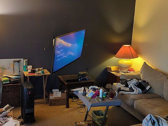 2nd image of 106 Galahad Ct