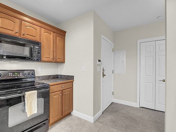 3rd image of 2312 Briarwood Vlg Unit 2312