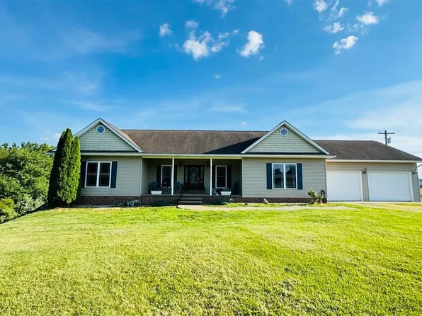 61 Meadow Lake Ln, Hardinsburg, KY 40143