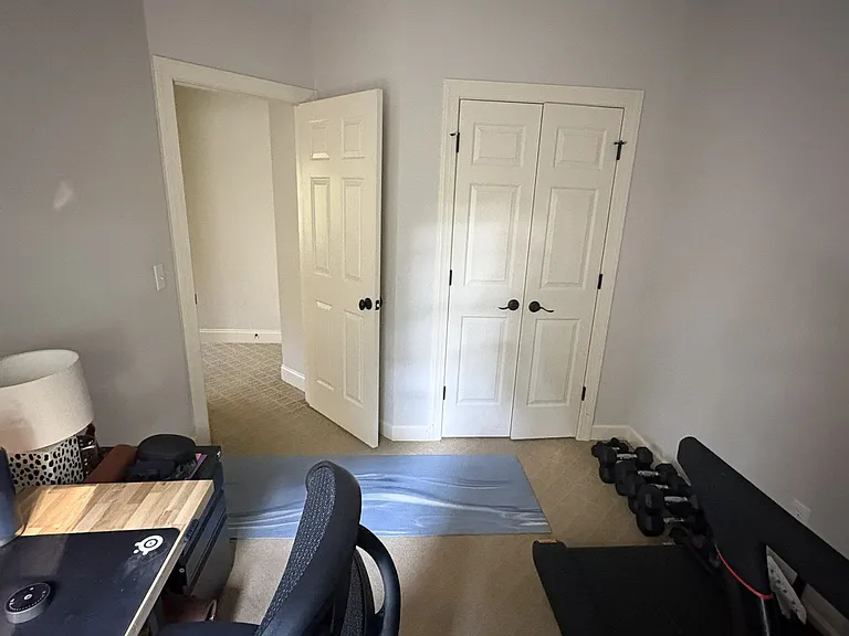 1109 Wake Forest Rd — Photo 18