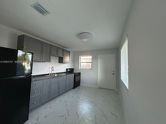 3rd image of 3177 NW 29th St #A